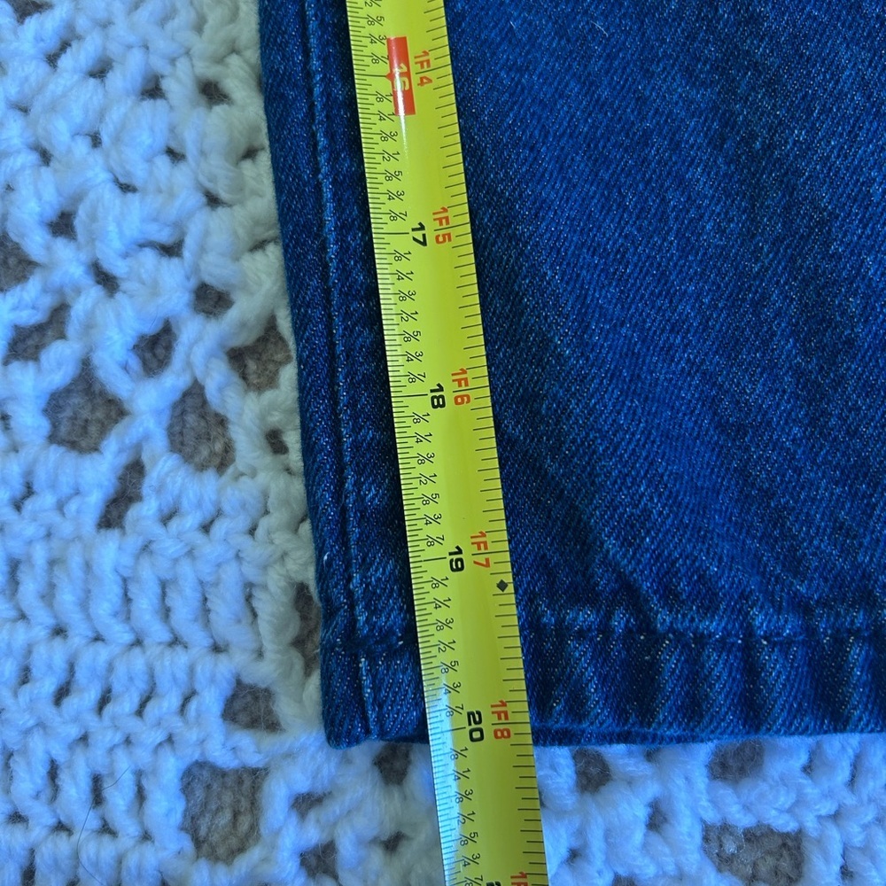 Woman Within Size 18W Button Close Comfort Stretch Waistband Jeans Capri Plus - Picture 3 of 7